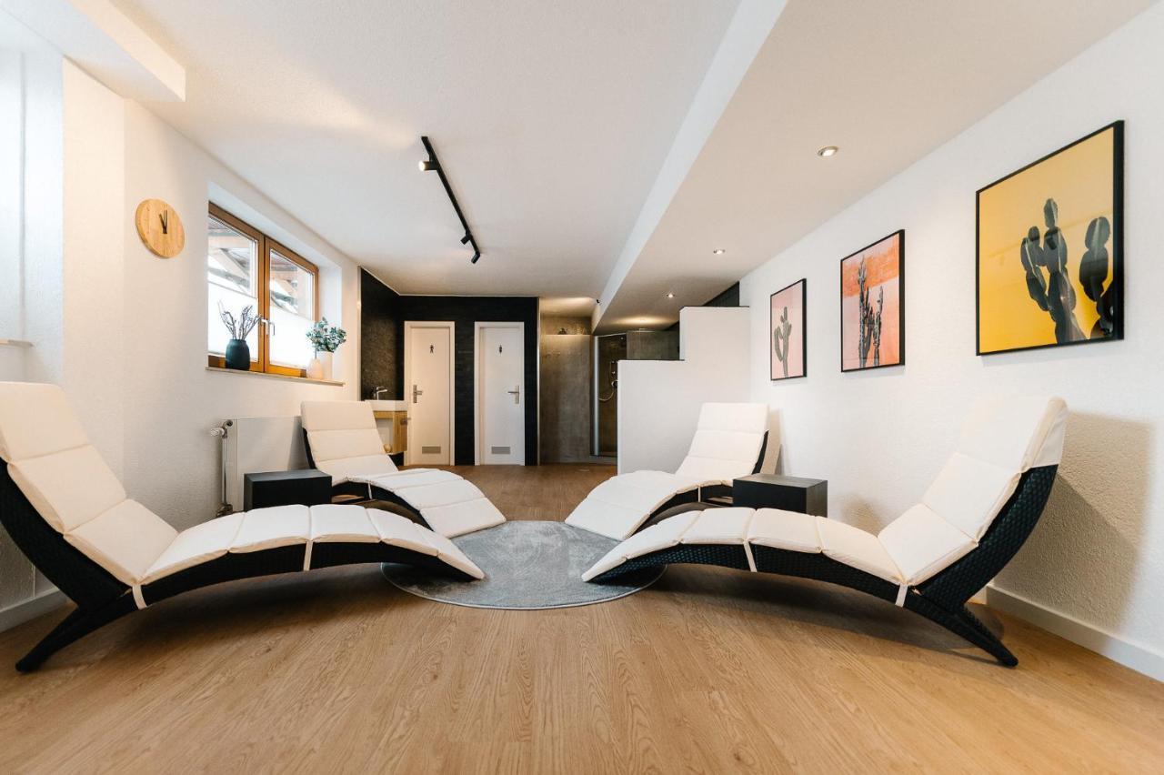 Moderne 2 Zi.-Fewo Blackforest Art Naehe Freiburg Simonswald Exterior foto